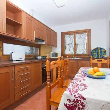 Villa Julianne 2 *