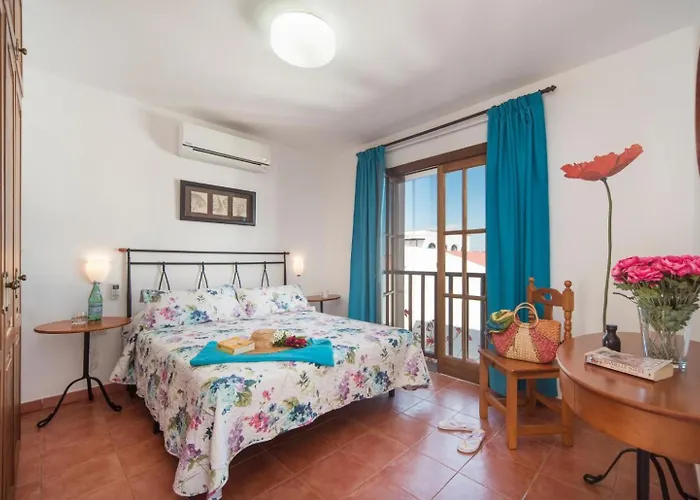 Julianne 2 Villa Puerto del Carmen (Lanzarote)