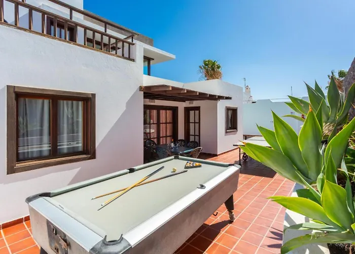 Julianne 2 * Puerto del Carmen (Lanzarote)